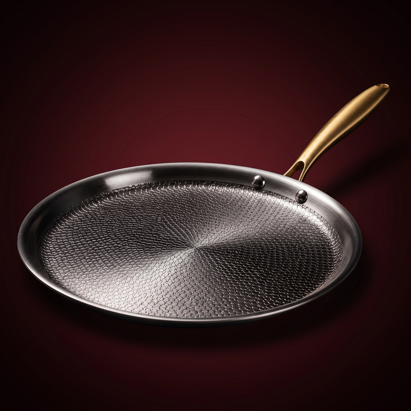 Hand Hammered Titanium Crêpe Pan, Limited Edition