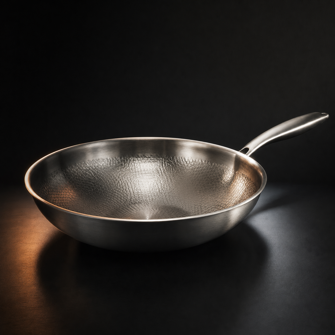 Hammered Titanium Wok, Flat Base