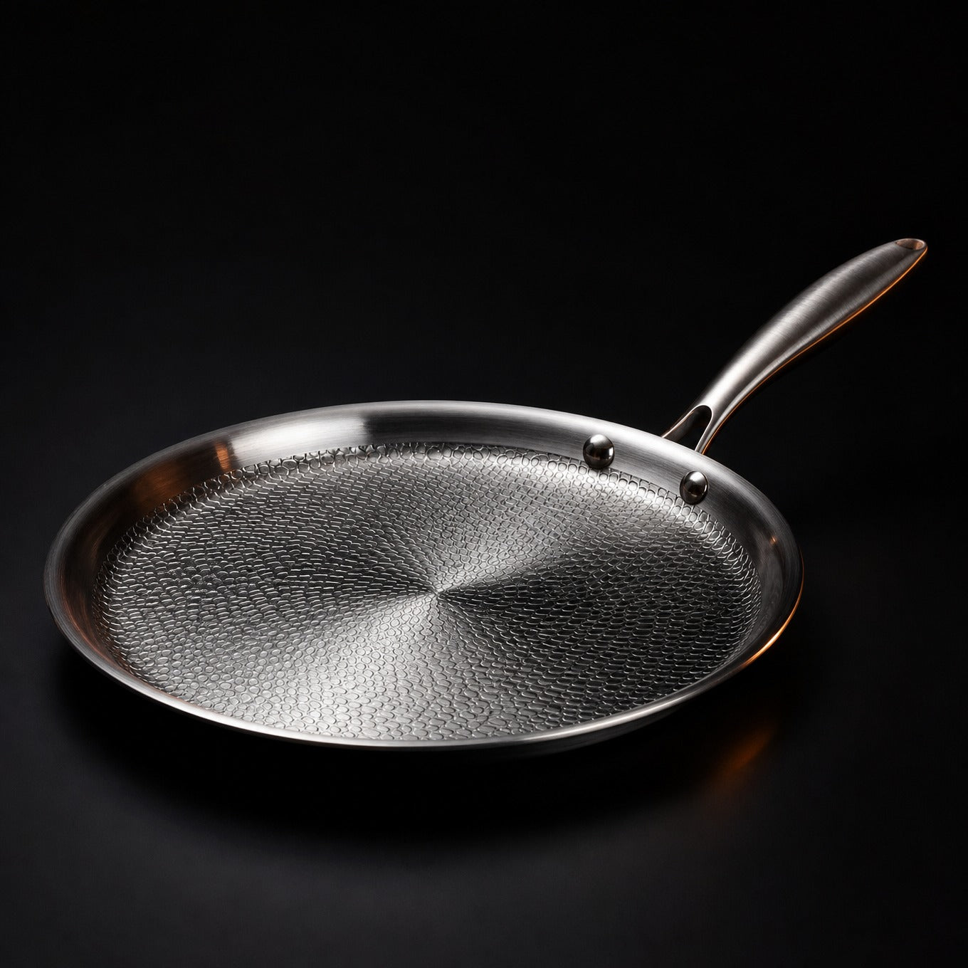Hand Hammered Titanium Crêpe Pan
