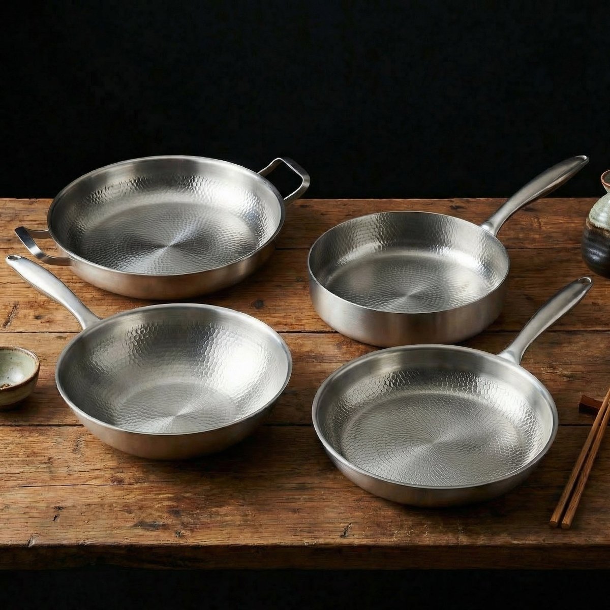 Titanium Family Set, Four Pans with Utensils
