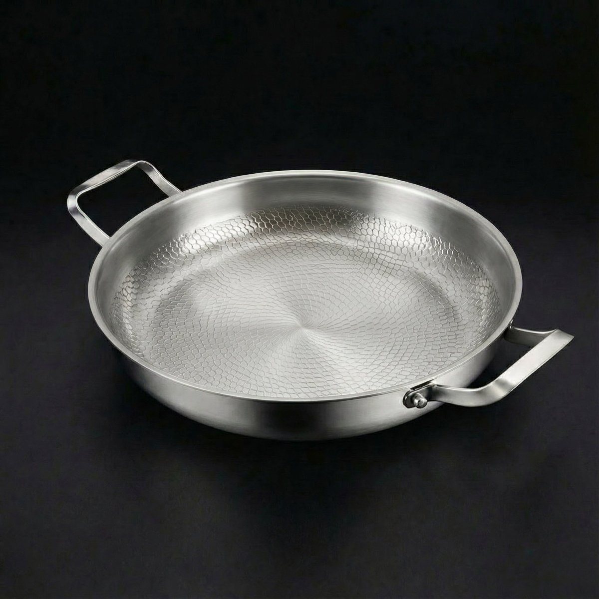 Titanium Family Set, Four Pans with Utensils
